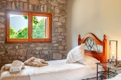 89b44af8-41dd-4276-99fe-6ae78a62a045