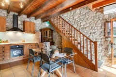 9169eeec-ac69-44f8-9340-81c47aa2dc70