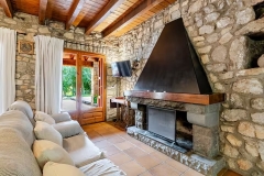 cd8a4a89-29d3-415f-92dd-39598b50e51e